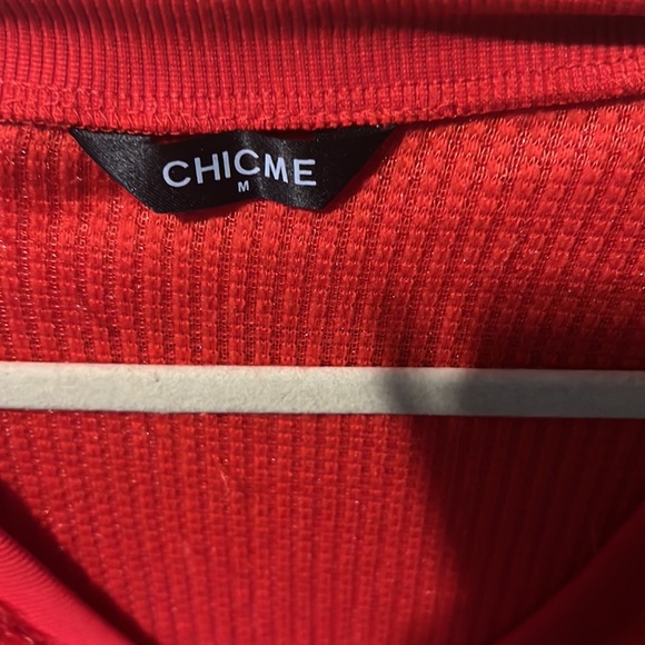 Beaded V-neck sweater! - Picture 2 of 3